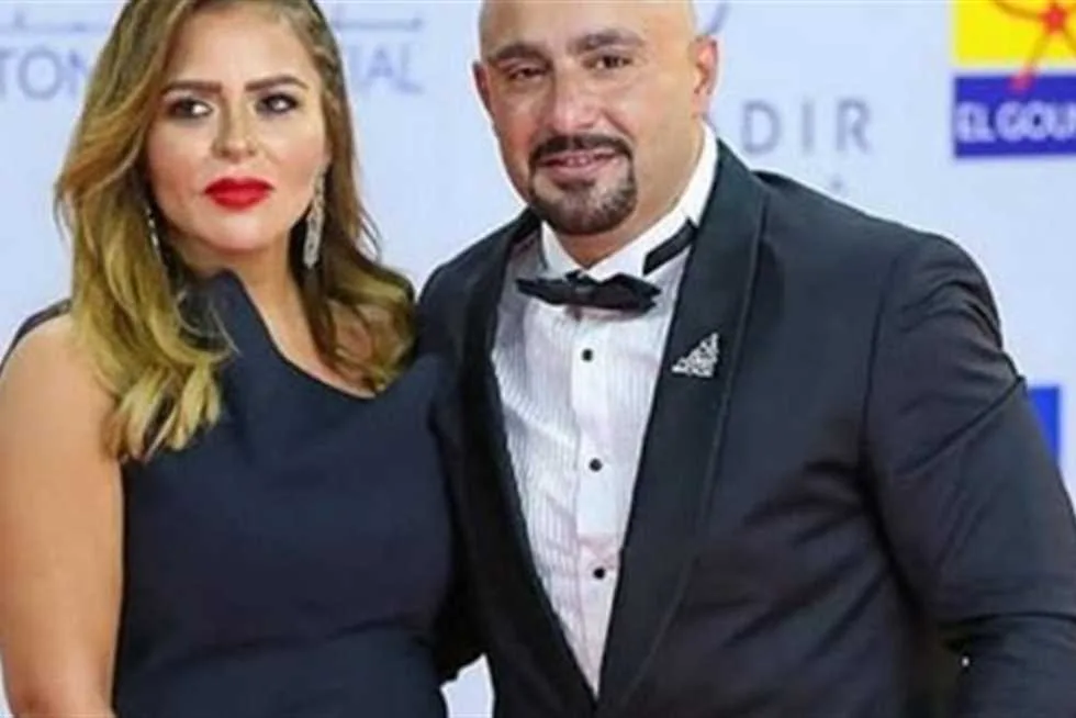 أحمد السقا يوضح تفاصيل ارتباطه بعد انفصاله عن مها الصغير: «لا أشعر بالندم على شيء» أحمد السقا يوضح تفاصيل ارتباطه بعد انفصاله عن مها الصغير: «لا أشعر بالندم على شيء»
