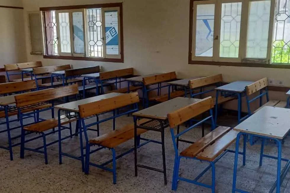 أربعة محظورات في لجان الامتحانات.. تعليم القاهرة تنبه طلاب الثانوية العامة 2025 أربعة محظورات في لجان الامتحانات.. تعليم القاهرة تنبه طلاب الثانوية العامة 2025