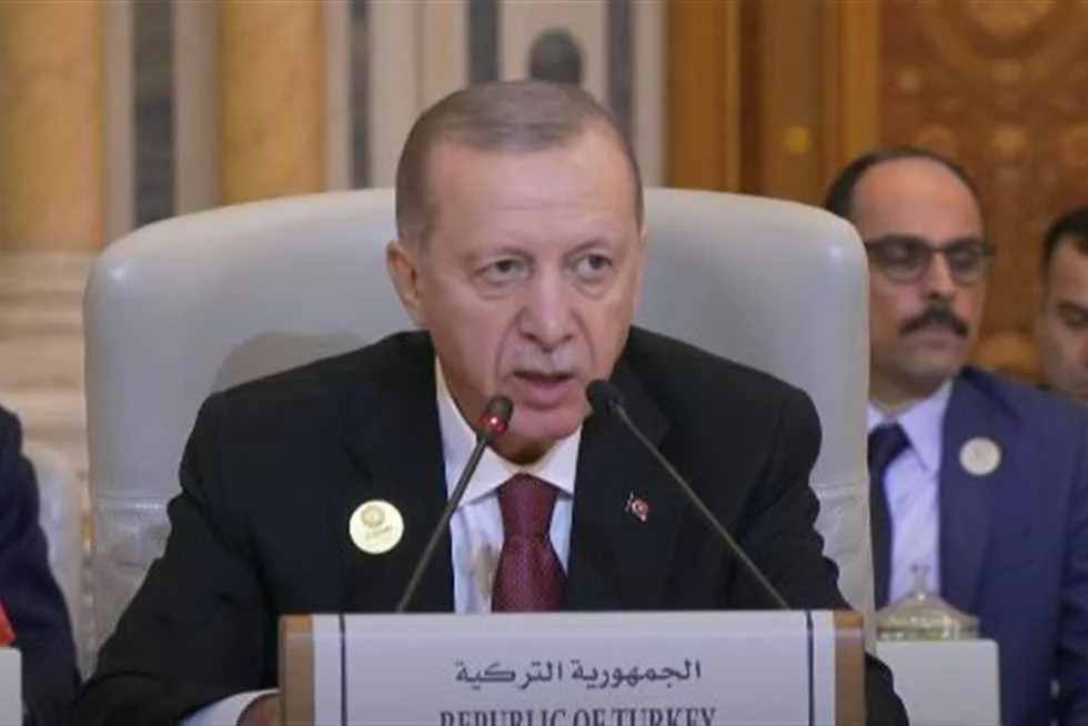 أردوغان: الهجوم الإسرائيلي على إيران يحمل أهدافاً خبيثة. أردوغان: الهجوم الإسرائيلي على إيران يحمل أهدافاً خبيثة.
