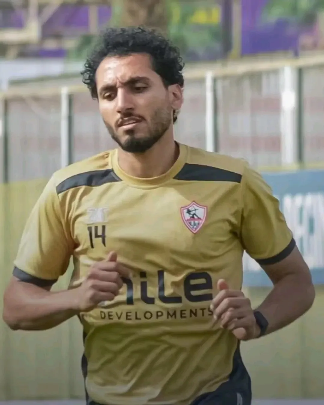 أزمة جديدة في الزمالك: نزاع بين أحمد حمدي والإدارة حول برنامج علاجي أزمة جديدة في الزمالك: نزاع بين أحمد حمدي والإدارة حول برنامج علاجي