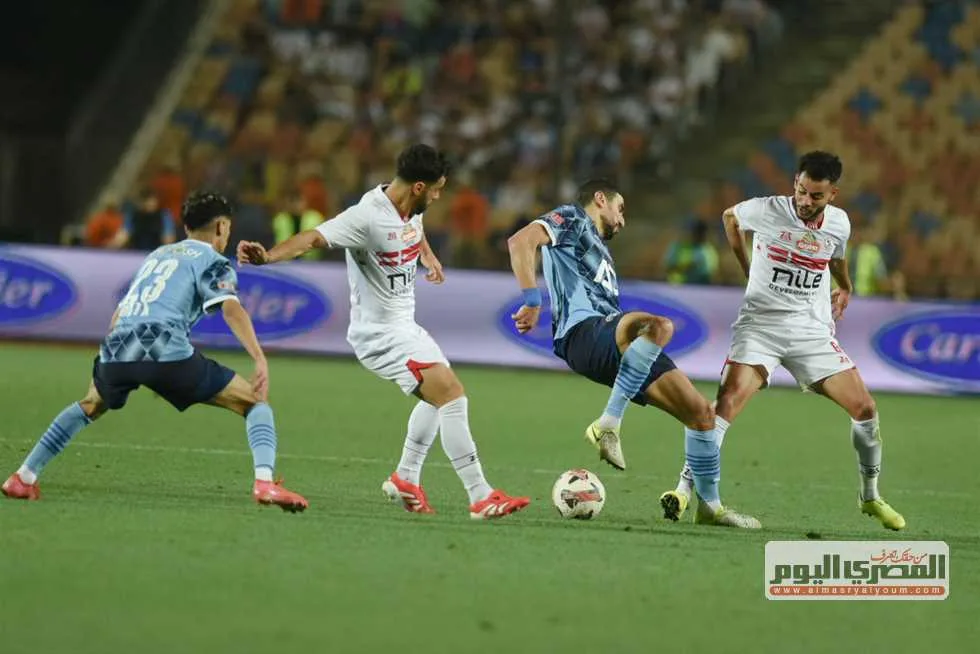 أزمة في نادي بيراميدز قبل مباراة الزمالك في نهائي كأس مصر (تفاصيل) أزمة في نادي بيراميدز قبل مباراة الزمالك في نهائي كأس مصر (تفاصيل)