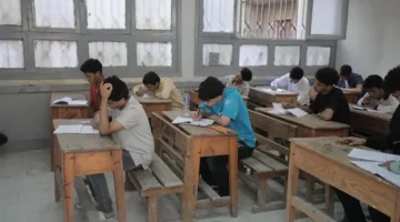 “أسئلة واضحة وأجواء مريحة”.. طلاب الدقهلية: امتحان اللغة الإنجليزية كان سهلاً