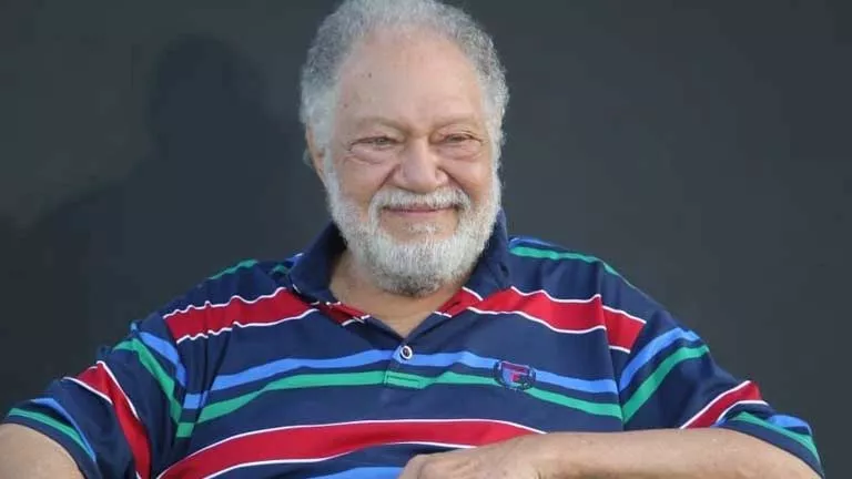 أسباب نفخر بها.. ماذا قال يحيى الفخراني عن الزعيم عادل إمام؟ أسباب نفخر بها.. ماذا قال يحيى الفخراني عن الزعيم عادل إمام؟