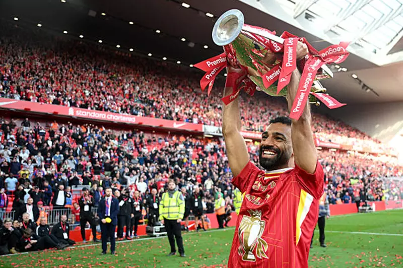 أسطورة مانشستر يونايتد: محمد صلاح يستحق جائزة الكرة الذهبية أكثر. أسطورة مانشستر يونايتد: محمد صلاح يستحق جائزة الكرة الذهبية أكثر.