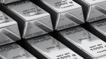 أسعار الفضة تصل إلى أعلى مستوياتها خلال عقد من الزمن