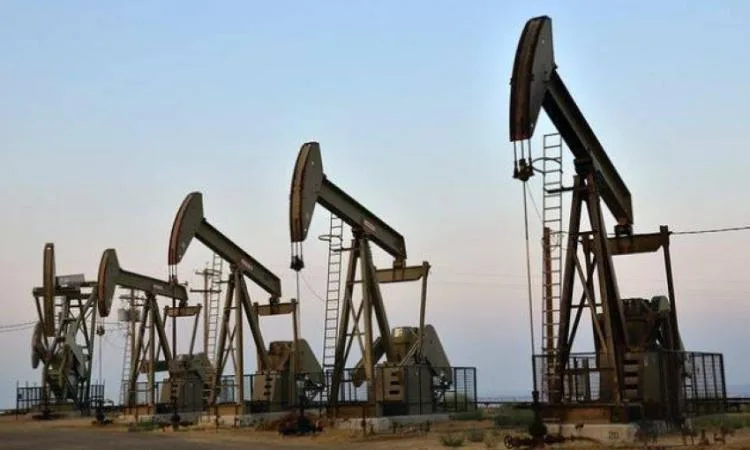 أسعار النفط تسعى لتحقيق أرباح مع بدء المحادثات بين الصين وأمريكا مرة أخرى. أسعار النفط تسعى لتحقيق أرباح مع بدء المحادثات بين الصين وأمريكا مرة أخرى.
