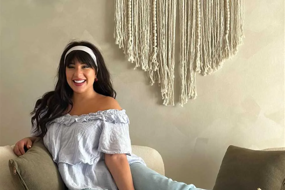 أسما شريف منير ترد على منتقدي زواجها الثالث من خلال آيات قرآنية مجددًا أسما شريف منير ترد على منتقدي زواجها الثالث من خلال آيات قرآنية مجددًا