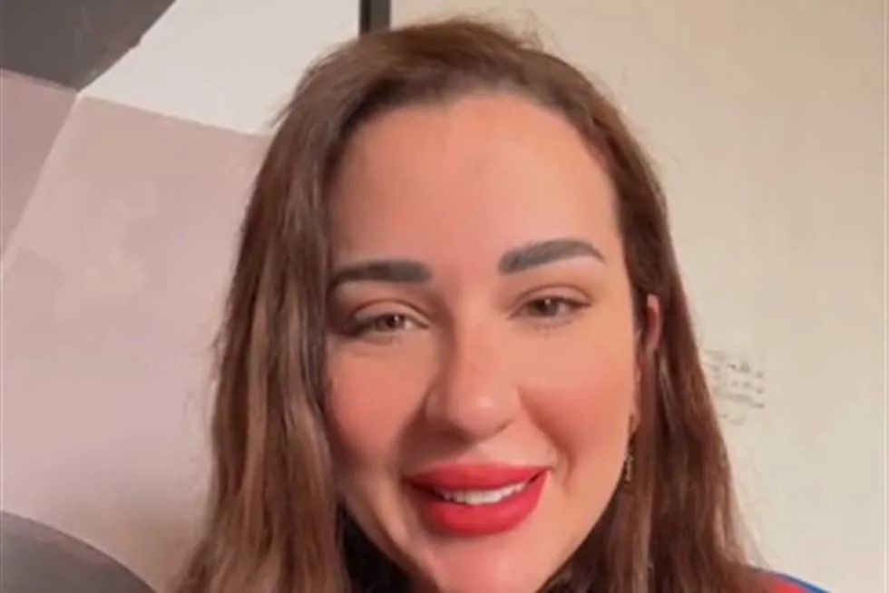 أسما شريف منير توضح سبب زيادة وزنها: «أستخدم أدوية لنوبات الهلع»