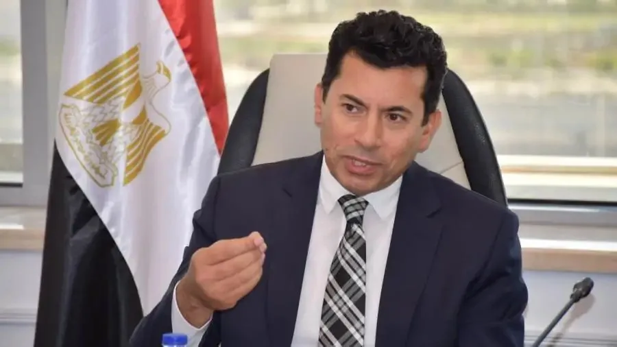أشرف صبحي يوضح موقفه: ليس لدي موقف معارض للأهلي وقد دعمت الخطيب في جميع الأوقات الصعبة. أشرف صبحي يوضح موقفه: ليس لدي موقف معارض للأهلي وقد دعمت الخطيب في جميع الأوقات الصعبة.
