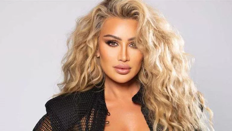 أظافر مذهلة ومكياج جريء.. مايا دياب تتألق بإطلالة غير تقليدية أظافر مذهلة ومكياج جريء.. مايا دياب تتألق بإطلالة غير تقليدية