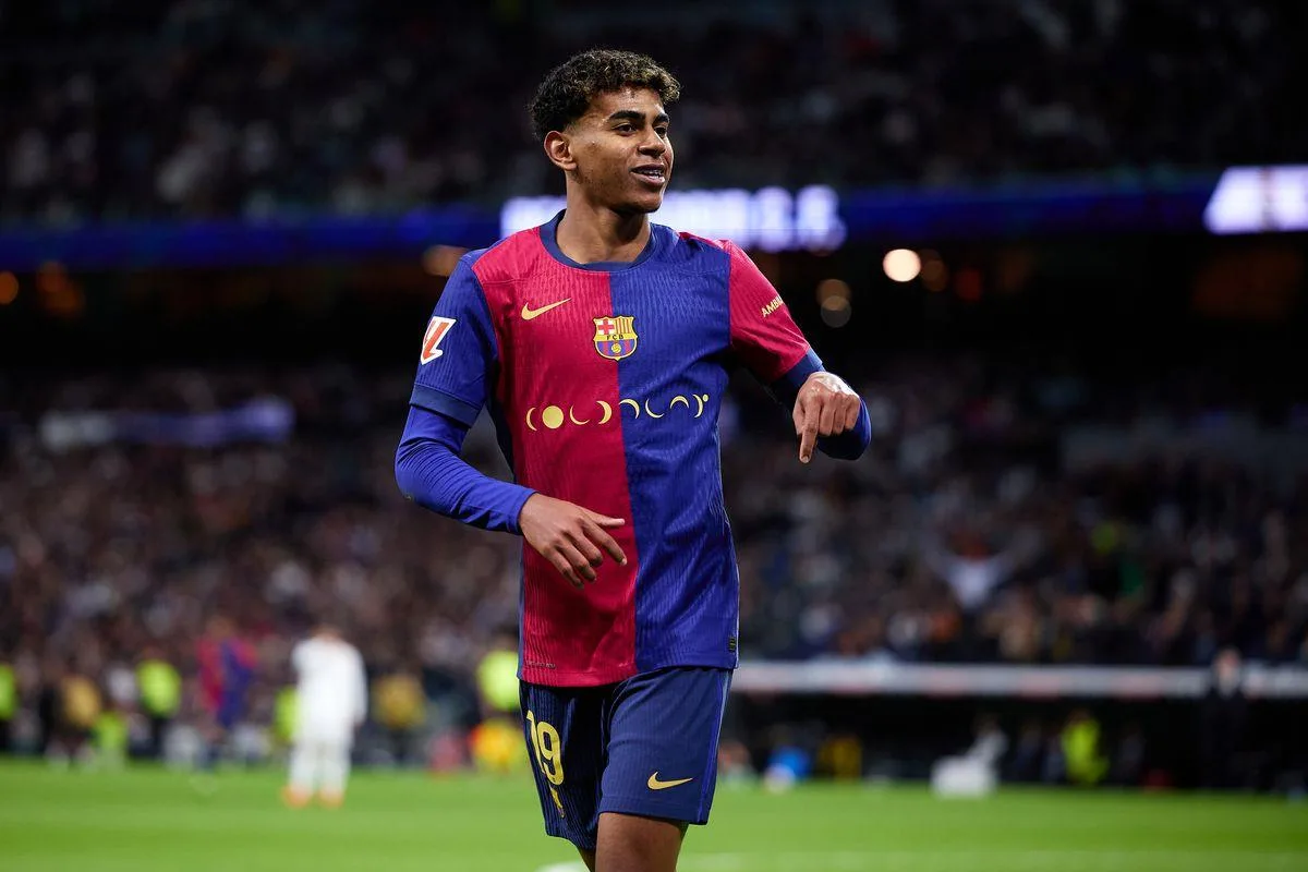 أعلى راتب في التاريخ.. معلومات عن العقد الجديد لامين يامال مع برشلونة