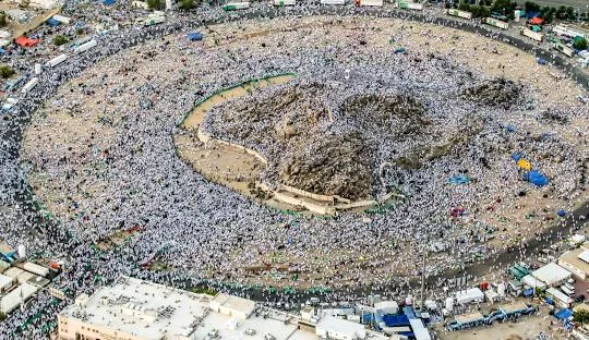 أكثر من 1.6 مليون حاج يشاركون في مناسك الحج لعام 1446 هـ أكثر من 1.6 مليون حاج يشاركون في مناسك الحج لعام 1446 هـ