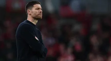 ألونسو يتخذ قرارًا باستدعاء لاعب مغربي لقائمة كأس العالم للأندية بدلاً من دياز