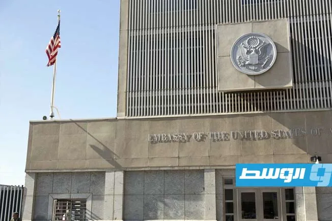 أمريكا تفرض قيوداً على تنقل موظفي سفارتها في “إسرائيل” أمريكا تفرض قيوداً على تنقل موظفي سفارتها في “إسرائيل”