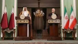 أمير قطر والرئيس الإيراني يتبادلان الآراء هاتفياً حول القضايا الإقليمية. أمير قطر والرئيس الإيراني يتبادلان الآراء هاتفياً حول القضايا الإقليمية.