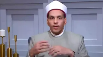 أمين الفتوى يشرح: لماذا نطوف حول الكعبة ونضع البيت على يسارنا