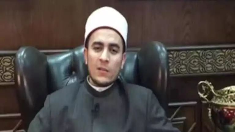 أمين الفتوى يوضح حكم توزيع اللحم أو المال بدلاً من الأضحية