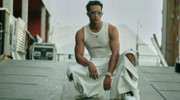 «أنا أرتفع وأنت تنخفض.. أنا مافيا وأنا هلهل».. أغنية محمد رمضان الجديدة قبل إصدارها