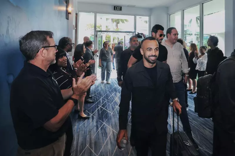 أهلي جدة يصل ميامي بتصميم جديد وصفقة مميزة تحت الأضواء أهلي جدة يصل ميامي بتصميم جديد وصفقة مميزة تحت الأضواء