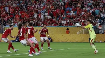 أوستاري: الإصابات أجبرته على الاعتزال ثلاث مرات، لكنه عاد للتألق أمام الأهلي.
