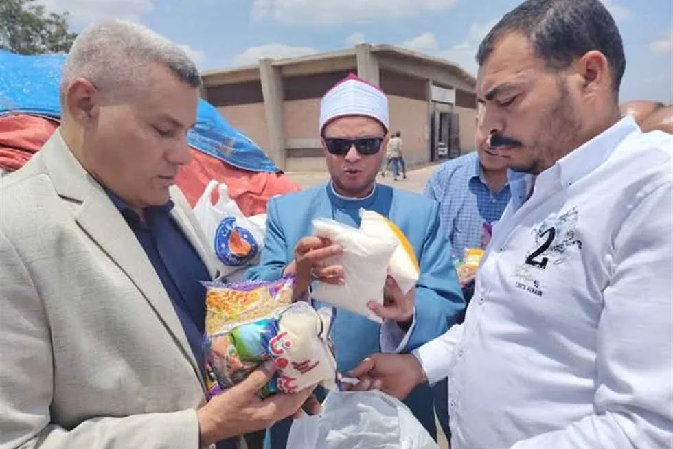 «أوقاف الشرقية»: توزيع 2000 حقيبة من المواد الغذائية على الفئات الأكثر حاجة عبر التضامن الاجتماعي «أوقاف الشرقية»: توزيع 2000 حقيبة من المواد الغذائية على الفئات الأكثر حاجة عبر التضامن الاجتماعي