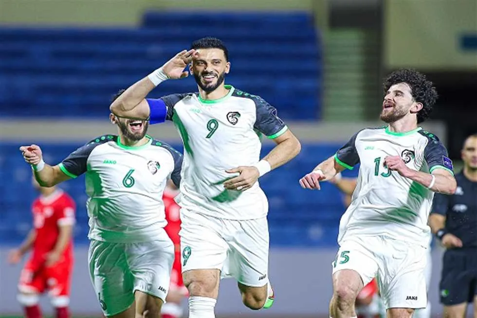 أول رد من عمر السومة بعد انتصار منتخب سوريا في تصفيات كأس آسيا 2027 أول رد من عمر السومة بعد انتصار منتخب سوريا في تصفيات كأس آسيا 2027
