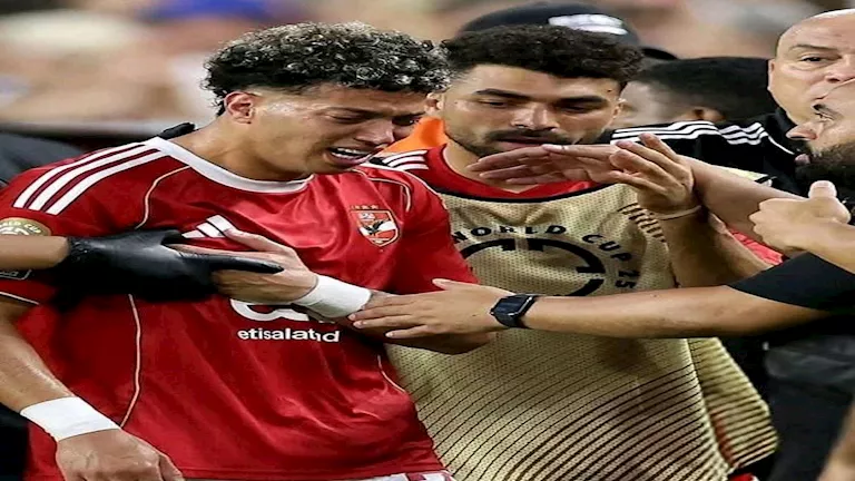 أول ظهور لإمام عاشور في مستشفى ميامي بعد إصابته (صورة) أول ظهور لإمام عاشور في مستشفى ميامي بعد إصابته (صورة)