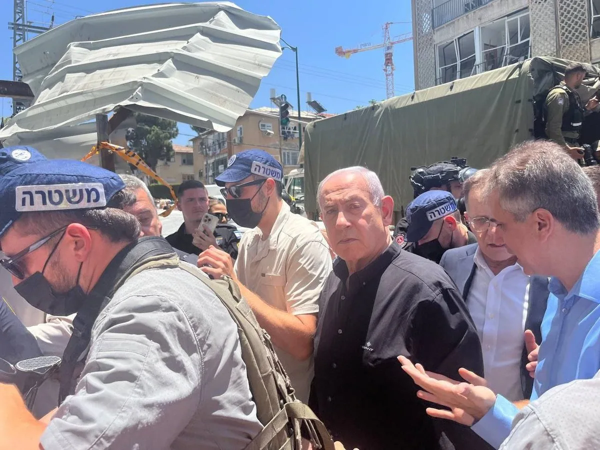 إسرائيل تحت وطأة النيران: حرب بلا مخرج يقودها نتنياهو بتأييد أمريكي إسرائيل تحت وطأة النيران: حرب بلا مخرج يقودها نتنياهو بتأييد أمريكي