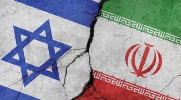 إسرائيل تستعد لتوجيه ضربة لإيران