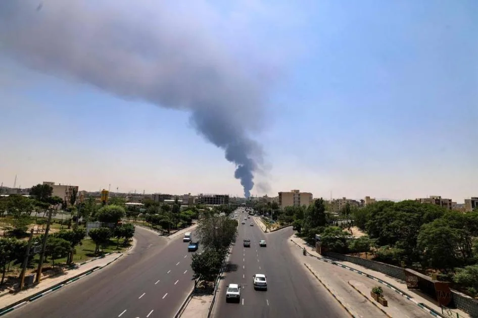 إسرائيل تهاجم مرفقاً لوزارة الدفاع الإيرانية في أصفهان (فيديو)