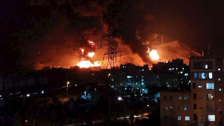 إسرائيل: حدوث حريق في منطقة القدس والشمال نتيجة إطلاق صواريخ إيرانية إسرائيل: حدوث حريق في منطقة القدس والشمال نتيجة إطلاق صواريخ إيرانية