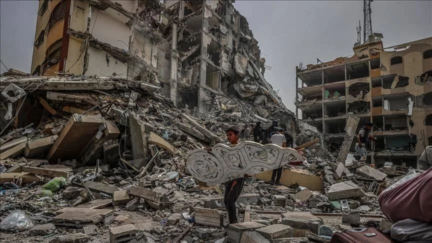 إسرائيل: مسؤول الدفاع المدني في غزة يُصنَّف كإرهابي.. والأخير يرد: “لم أكن عسكرياً على الإطلاق” إسرائيل: مسؤول الدفاع المدني في غزة يُصنَّف كإرهابي.. والأخير يرد: “لم أكن عسكرياً على الإطلاق”