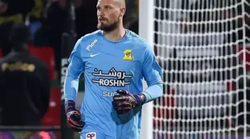 إصابة رايكوفيتش تدفع الاتحاد للتعاقد مع حارس مرمى الرائد