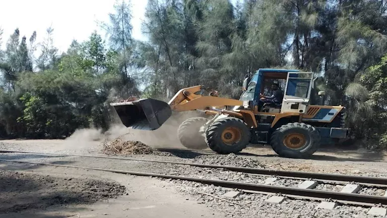 إغلاق 13 نقطة عبور غير قانونية على خطوط السكك الحديدية في البحيرة إغلاق 13 نقطة عبور غير قانونية على خطوط السكك الحديدية في البحيرة