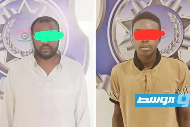 إلقاء القبض على جناة للاشتباه في سرقة مزرعة أغنام في زلة. إلقاء القبض على جناة للاشتباه في سرقة مزرعة أغنام في زلة.