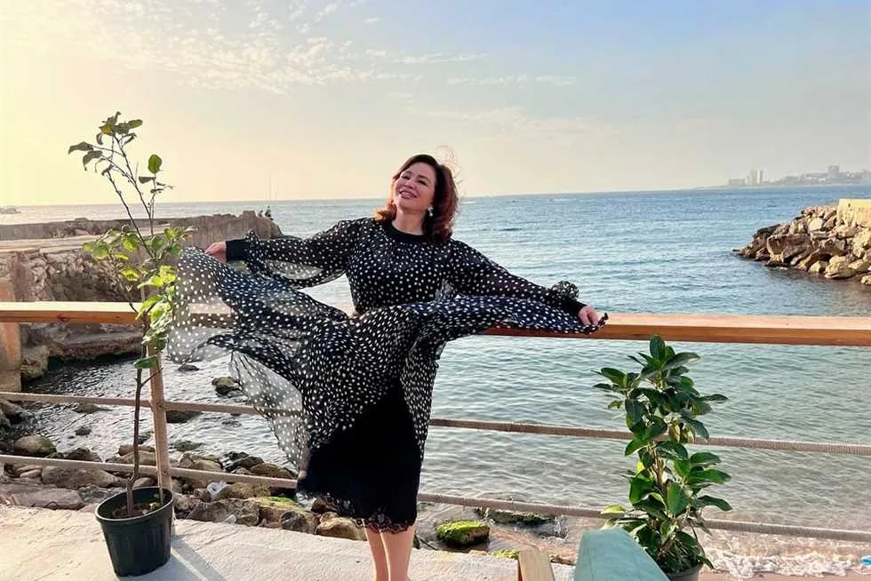 إلهام شاهين بعد اجتماعها مع رئيس البرلمان العراقي: اجتماع يجمع الثقافة والفن والإبداع إلهام شاهين بعد اجتماعها مع رئيس البرلمان العراقي: اجتماع يجمع الثقافة والفن والإبداع