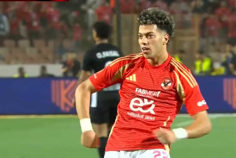 إمام عاشور يعبر عن رغبته في اللعب في الدوري الإنجليزي ويكشف عن موقفه من الاحتراف إمام عاشور يعبر عن رغبته في اللعب في الدوري الإنجليزي ويكشف عن موقفه من الاحتراف