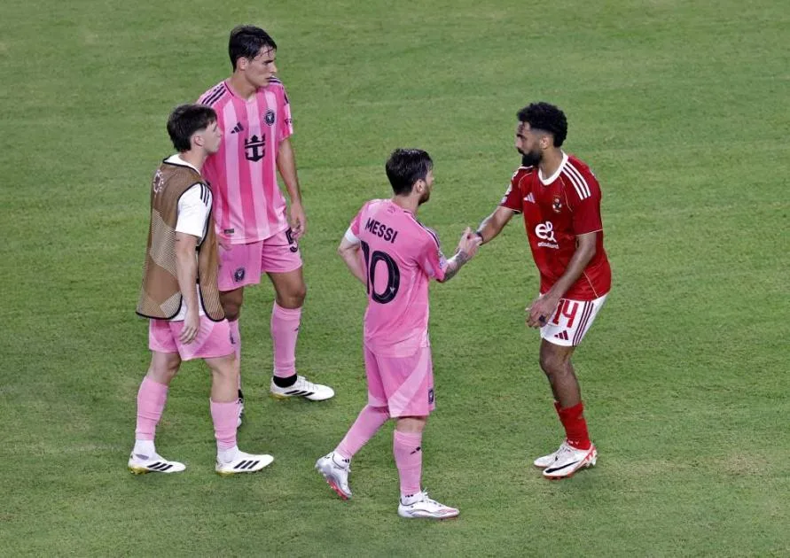 إنجاز تاريخي لحسين الشحات في كأس العالم للأندية إنجاز تاريخي لحسين الشحات في كأس العالم للأندية