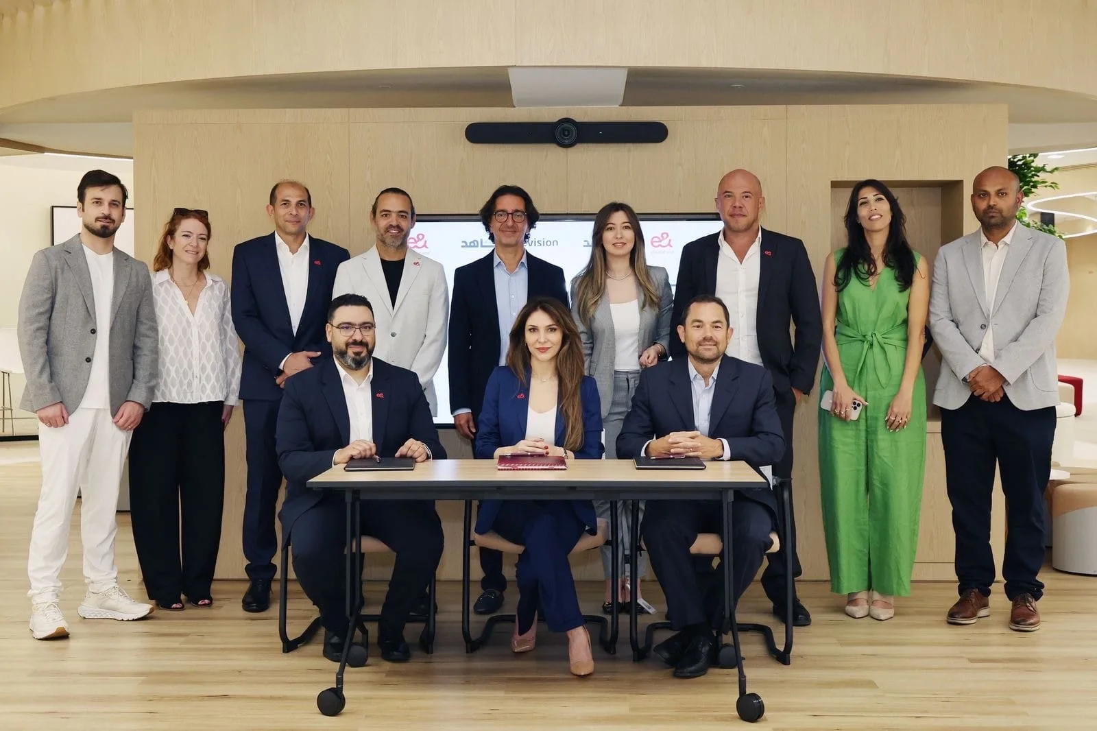 إي آند مصر تعلن عن شراكة استراتيجية حصرية مع منصة ‘شاهد’ لتقديم المحتوى الترفيهي لعملائها إي آند مصر تعلن عن شراكة استراتيجية حصرية مع منصة ‘شاهد’ لتقديم المحتوى الترفيهي لعملائها