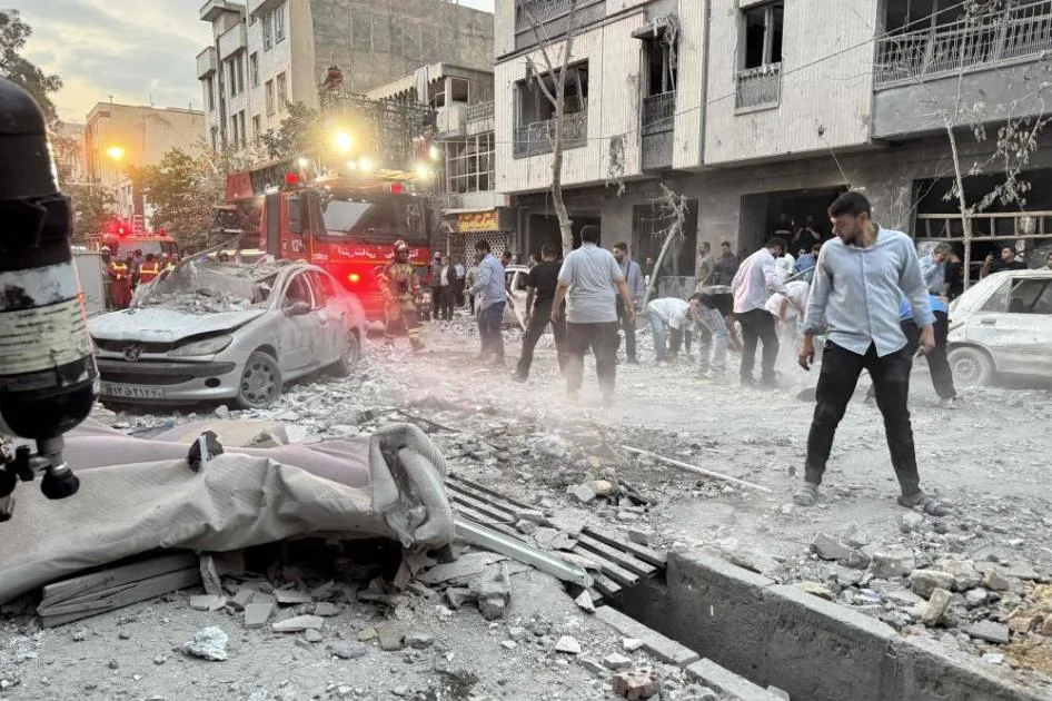 إيران: 407 قتلى وجرحى نتيجة الهجوم الإسرائيلي على العاصمة إيران: 407 قتلى وجرحى نتيجة الهجوم الإسرائيلي على العاصمة