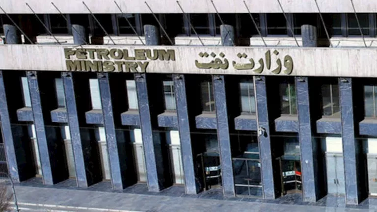إيران: السيطرة على حريق بعد هجوم إسرائيلي على حقل الغاز الجنوبي في بارس إيران: السيطرة على حريق بعد هجوم إسرائيلي على حقل الغاز الجنوبي في بارس