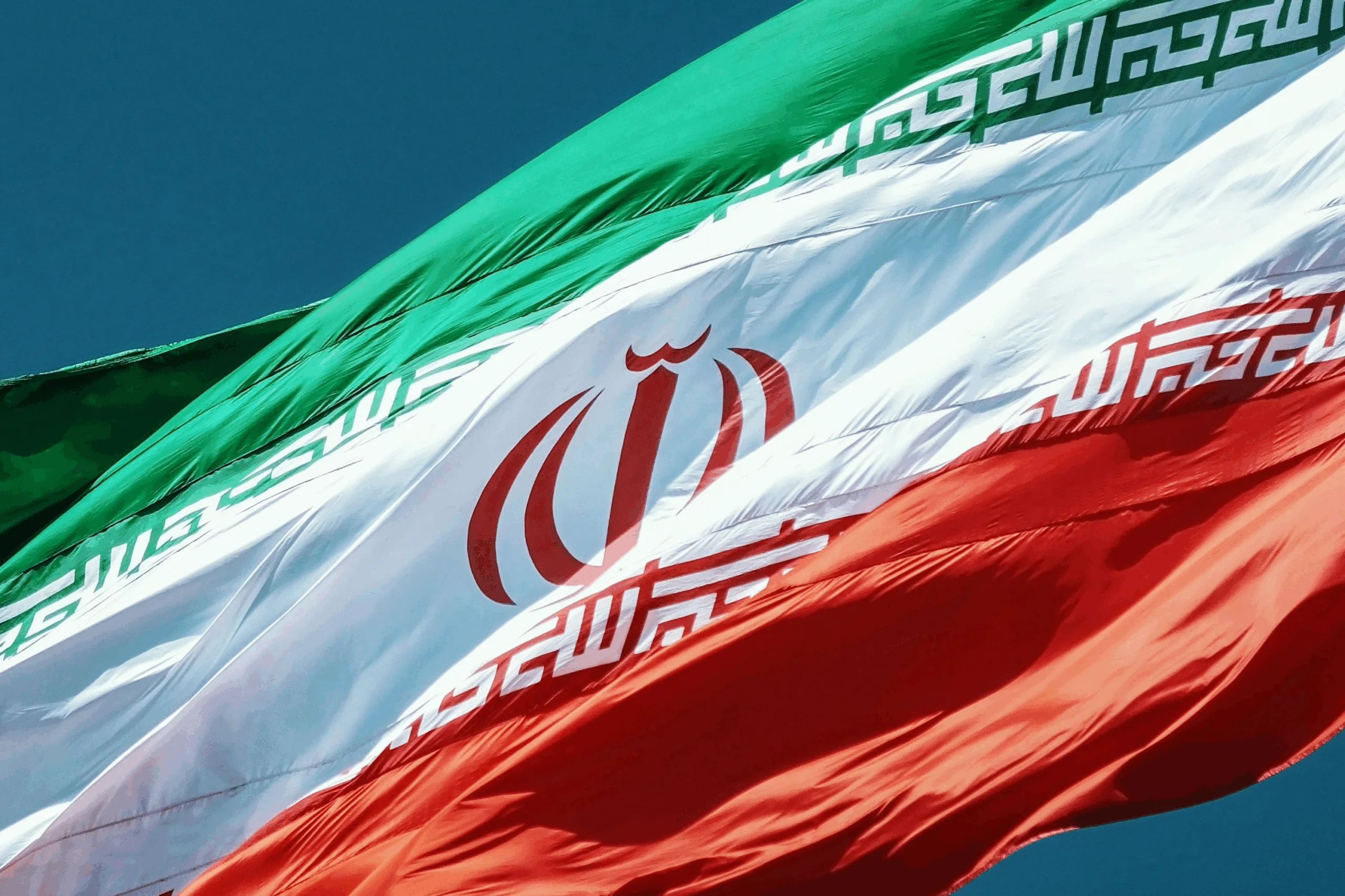 إيران تتعهد باستهداف القواعد الأمريكية في حال نشوب نزاع، رداً على التهديدات الأمريكية – “تفاصيل”
11 يونيو 2025 | 01:23 مساءً إيران تتعهد باستهداف القواعد الأمريكية في حال نشوب نزاع، رداً على التهديدات الأمريكية – “تفاصيل”
11 يونيو 2025 | 01:23 مساءً