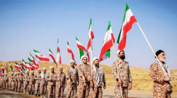 إيران تحذر الولايات المتحدة: سنستهدف قواعدكم في حال اندلاع نزاع