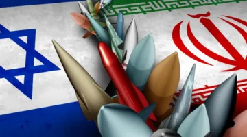 إيران تهدد بحرب ممتدة وتحتفظ بترسانتها الصاروخية في ظل التصاعد مع إسرائيل.
