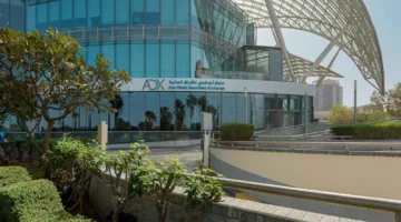 «إيزي ليس» الإماراتية تت partnering مع شركة أمريكية لدعم الابتكار الرقمي
