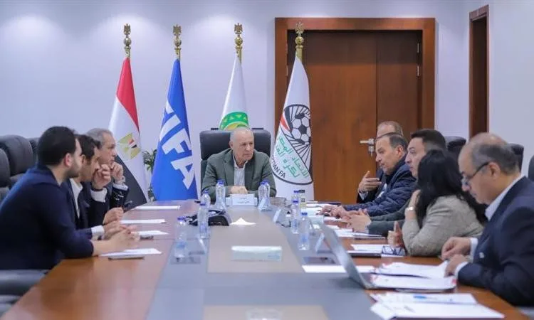 اتحاد كرة القدم يحدد أدنى متطلبات الرخص التدريبية للموسم (2025-2026)