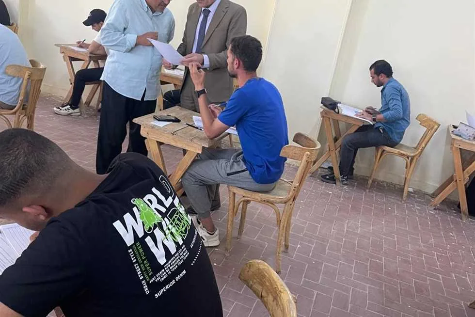 اختتام الامتحانات الفصلية الثانية في جامعة أسوان اختتام الامتحانات الفصلية الثانية في جامعة أسوان