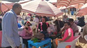 ازدحام شديد على شواطئ الإسكندرية في اليوم الثالث من عيد الأضحى