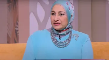 استشاري نفسي ينبه من آثار إدمان الإنترنت والهواتف المحمولة على الأطفال والمراهقين