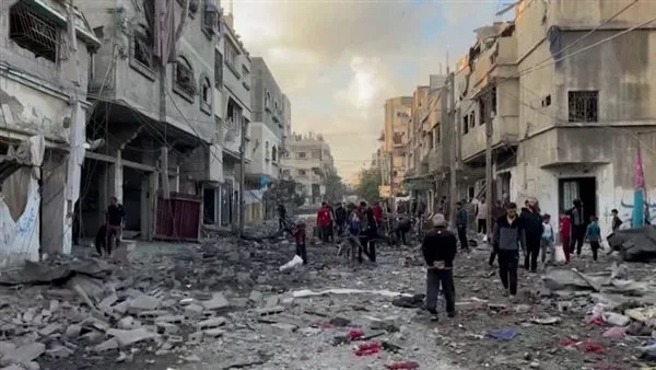 استشهد 31 فلسطينيًا نتيجة قصف إسرائيلي على غزة. استشهد 31 فلسطينيًا نتيجة قصف إسرائيلي على غزة.